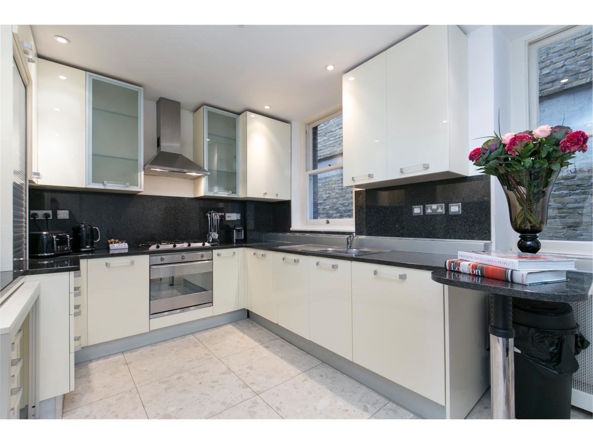 Fitzrovia Serviced Apartments London Exteriör bild